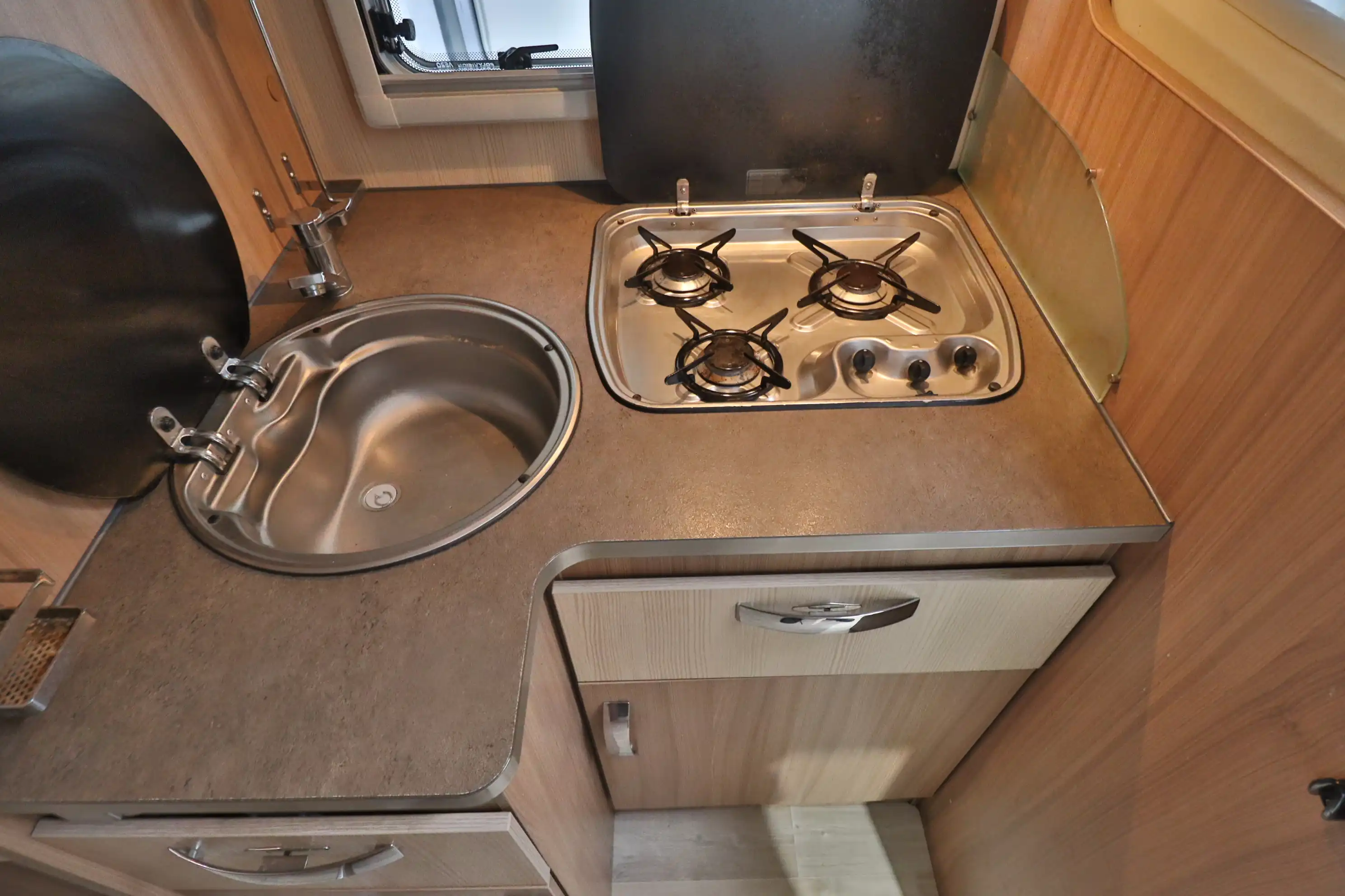 PILOTE Aventura G 740